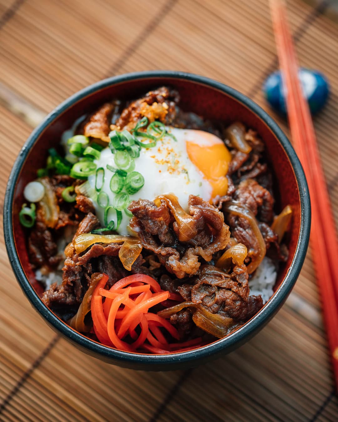 Yoshinoya-style Gyudon (Japanese Beef Rice Bowl) Yoshinoya-style Gyudon (Japanese Beef Rice Bowl)
